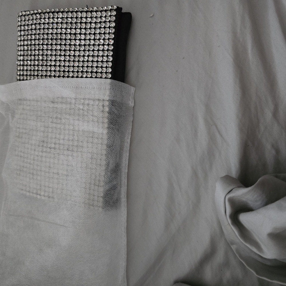 Sparkling Rhinestone Clutch - Picture 4 of 7
